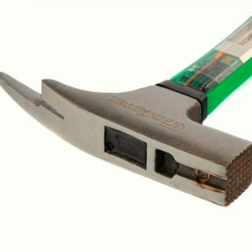 Молоток кровельщика 600г Фиберглассовая рукоять Сибртех 10628