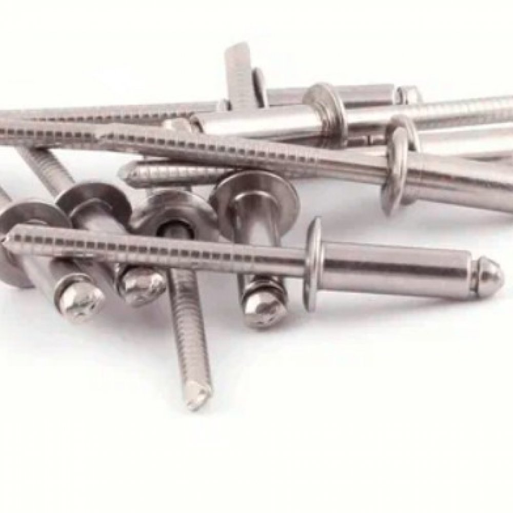 заклепка 4,8х18